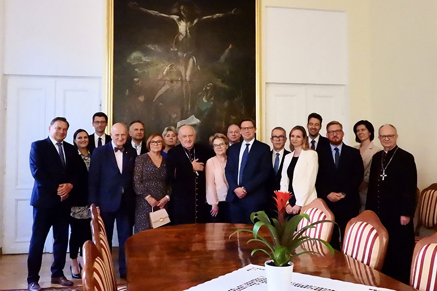 The liver transplant team from UCC MUW at the Warsaw Metropolitan Archbishop