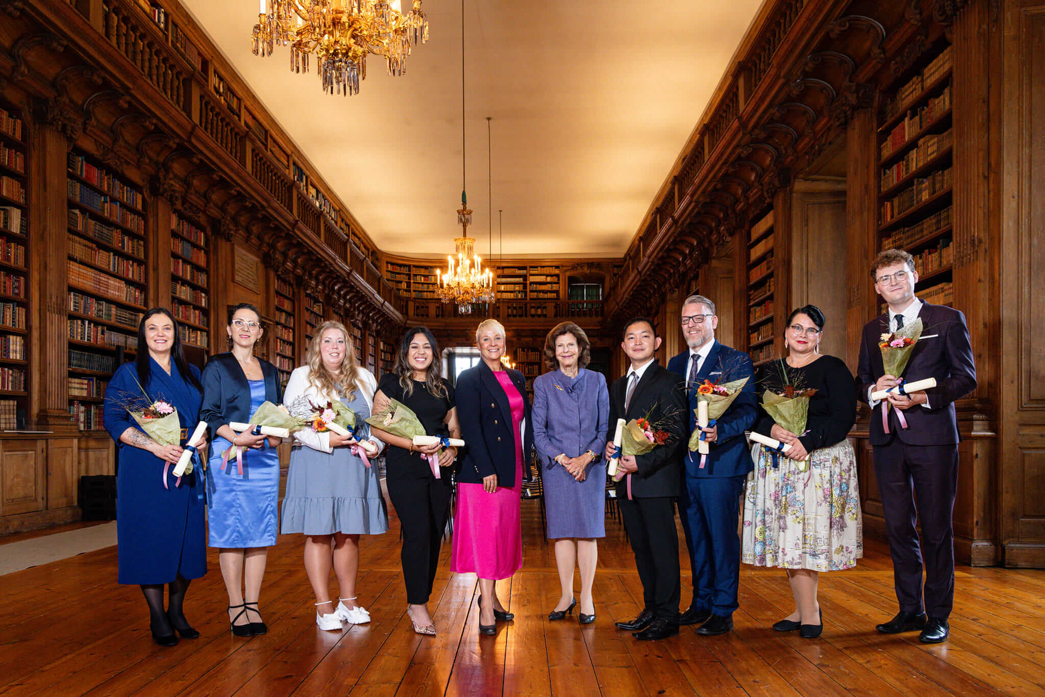 The winner of the Queen Silvia Nursing Award Poland received the award from the hands of the Queen of Sweden