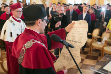 Honorary Degree for Prof. Ewa Kuligowska and 2017-2018 Postgraduate Degree Conferment Ceremony of the 1st Faculty of Medicine