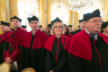 Honorary Degree for Prof. Ewa Kuligowska and 2017-2018 Postgraduate Degree Conferment Ceremony of the 1st Faculty of Medicine