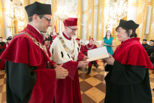 Honorary Degree for Prof. Ewa Kuligowska and 2017-2018 Postgraduate Degree Conferment Ceremony of the 1st Faculty of Medicine