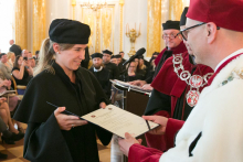 Honorary Degree for Prof. Ewa Kuligowska and 2017-2018 Postgraduate Degree Conferment Ceremony of the 1st Faculty of Medicine