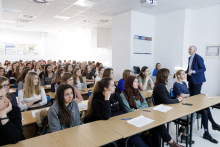 Cykl wykładów „Challenges in Clinical Microbiology” z udziałem prof. Giovanni'ego Gherardi'ego