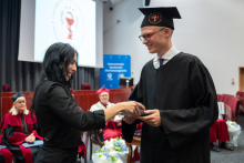 Alter alterum docet – teach one another. Diploma Awarding Ceremony of the Faculty of Medicine and Dentistry