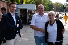 W pętli Uroborosa i Eskulapa. Groby słynnych medyków farmaceutów na Starych Powązkach_04.jpg