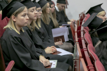 Dyplomatorium Wydziału Farmaceutycznego z Oddziałem Medycyny Laboratoryjnej WUM 22.jpg