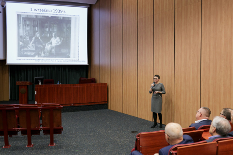 prof. Dagmara Mirowska-Guzel